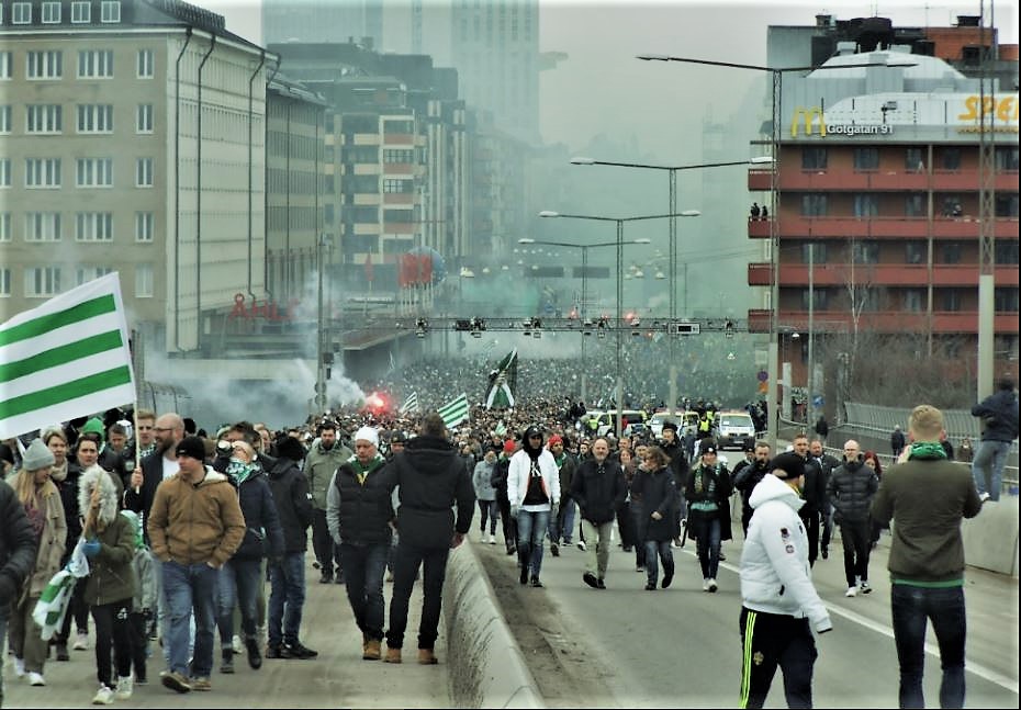Tien päällä: Hemmapremiär Tukholmassa