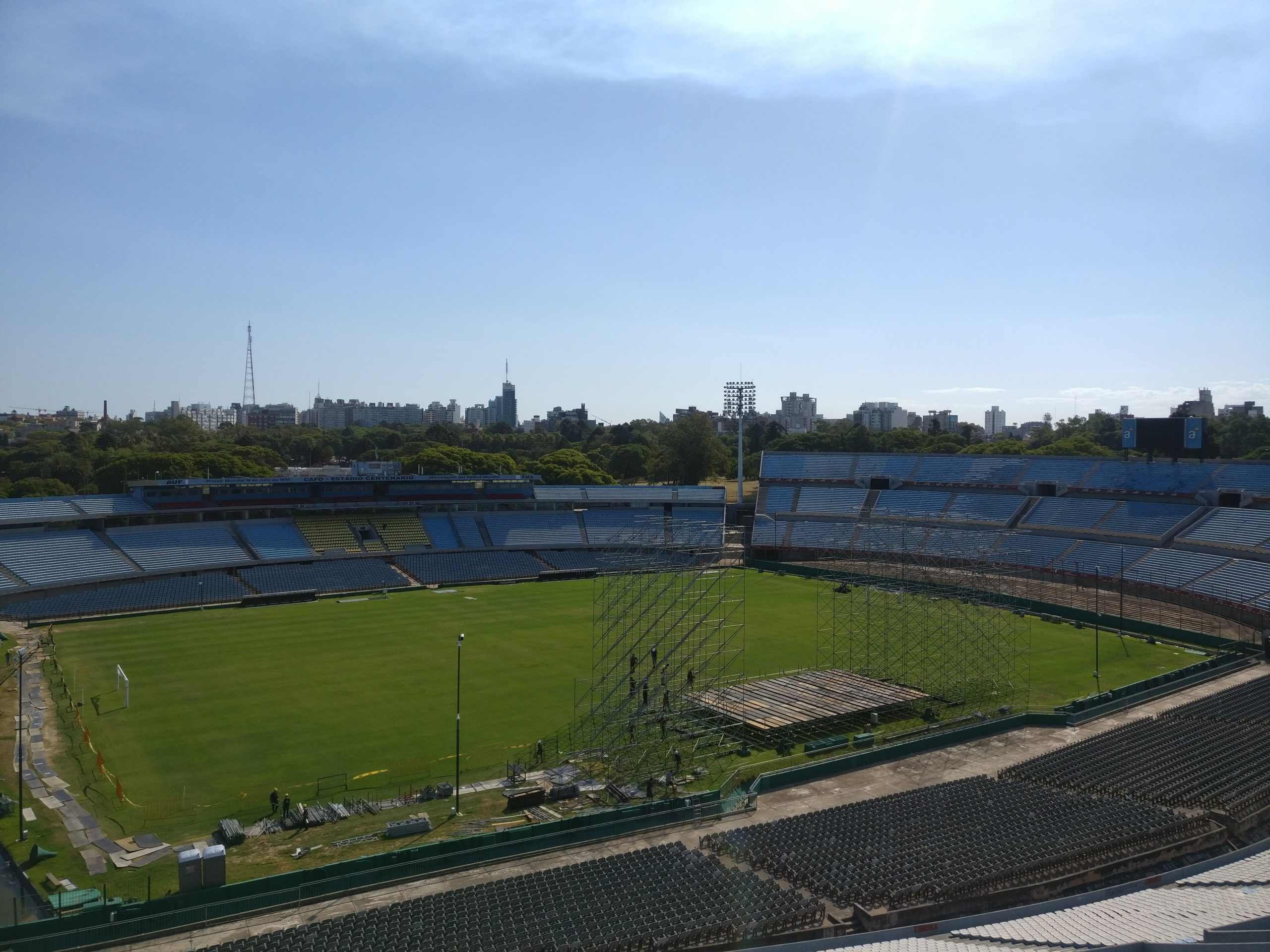 Uruguaylaisella jalkapallolla on jotain, mitä keneltäkään muulta ei löydy – raporttia legendaariselta Estadio Centenariolta
